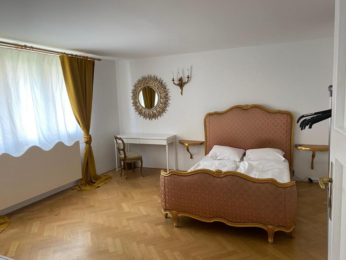 Apartmán Bank Invest Apartmens - Old Town Praha Exteriér fotografie